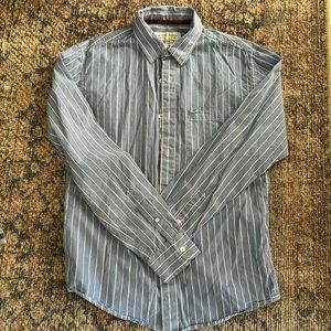 🌟Men’s Small Aeropostale Button Down
